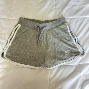 Nike Sportswear Womens XS Relaxed Sweat Shorts Training Comfy Gym Grey